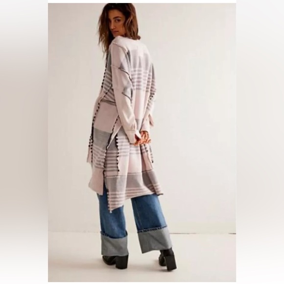 Free People Off The Shelf Maxi Top Sweatshirt Reversible Slits Mauve Chalk - Picture 2 of 7